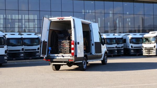 Découvrez les meilleures options pour louer un camion à Nîmes